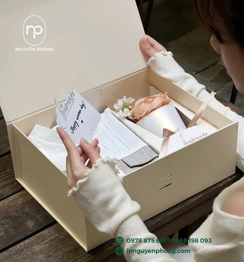 hộp giấy đựng áo thun